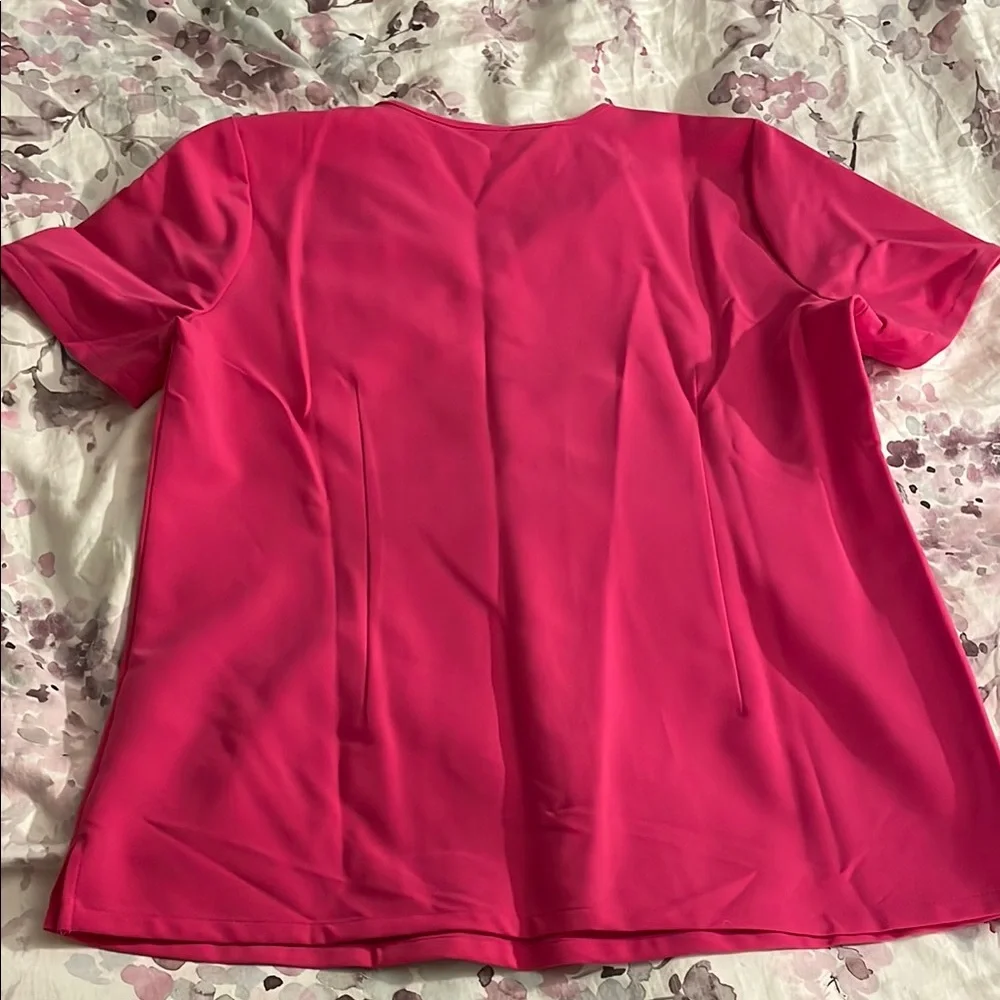 Figs “Hot Pink” Catarina One-Pocket Scrub Top - Picture 4 of 4